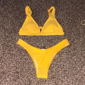 Cupshe Bright Yellow Padded Bikini Set, NEVER WORN